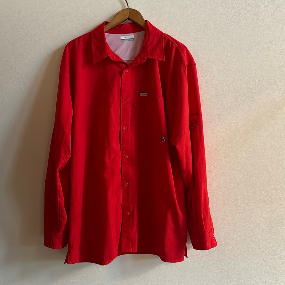 Columbia PFG collared button up shirt